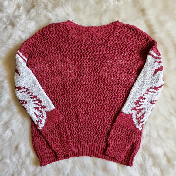 Romeo + Juliet Couture Red and White Open Weave Sweater Size M NWT - Picture 9 of 16